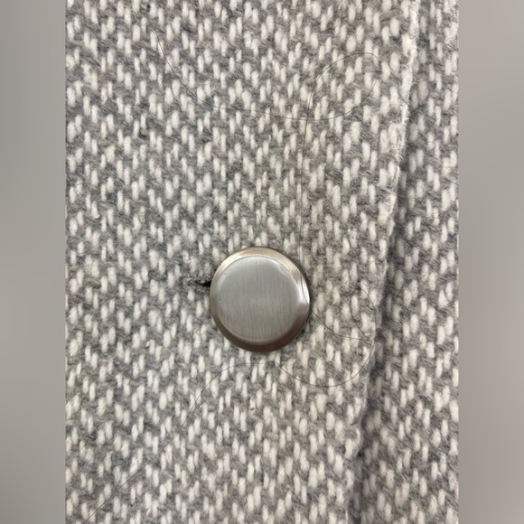 Beautiful Jessica Simpson Coat - Picture 4 of 8